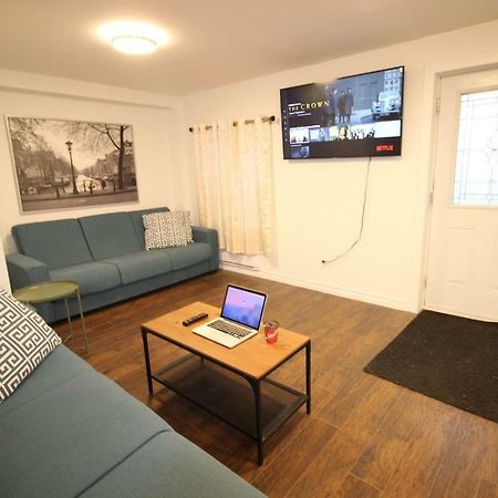 Newly Renovated Apartment In Montréal Extérieur photo