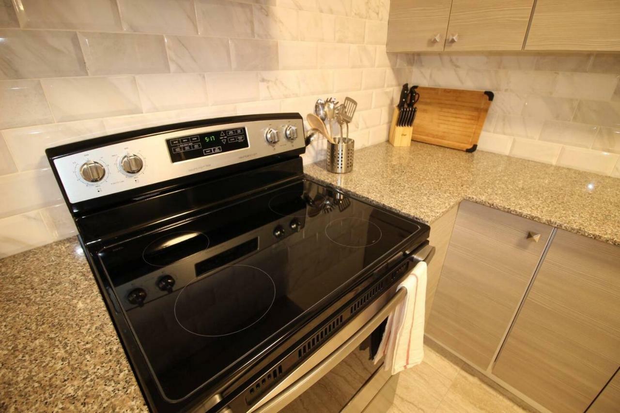 Newly Renovated Apartment In Montréal Extérieur photo